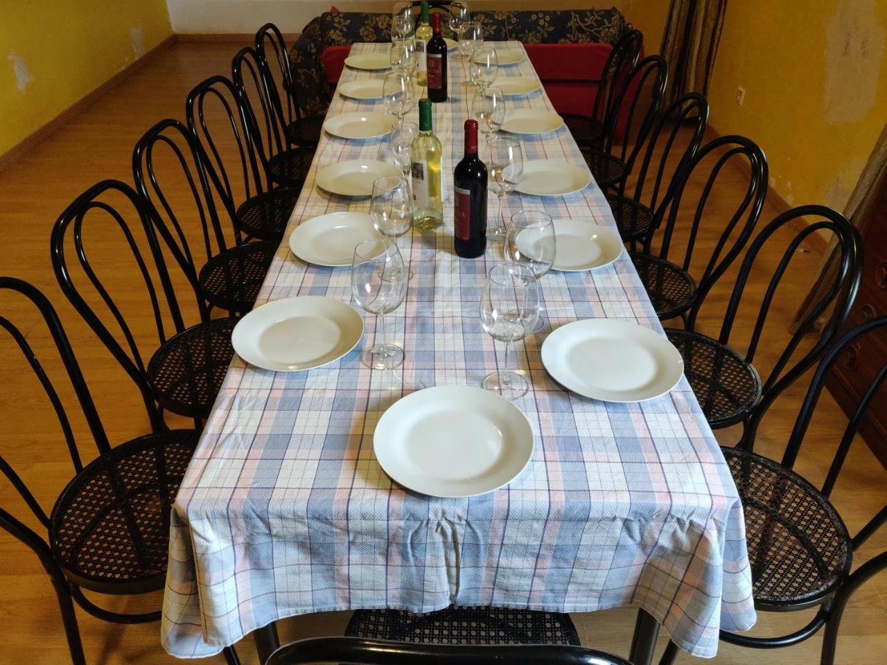 Auberge de jeunesse Residencial El Cuartel à Granon Extérieur photo