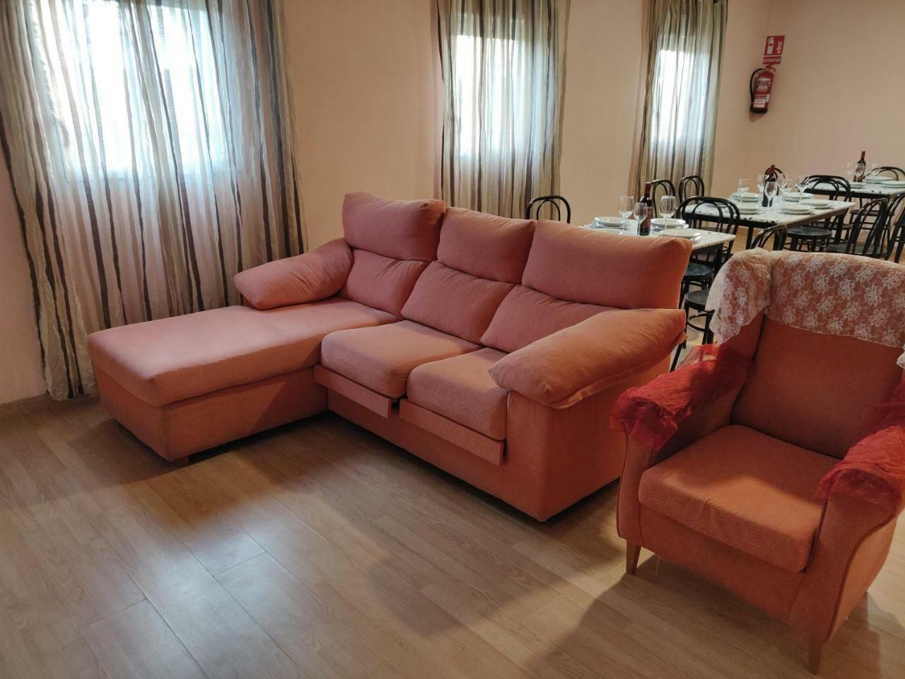 Auberge de jeunesse Residencial El Cuartel à Granon Extérieur photo